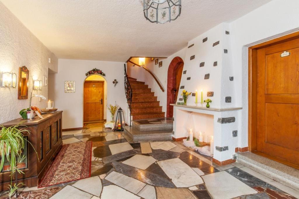 Haus Schmiederer Apartamento Reit im Winkl Exterior foto