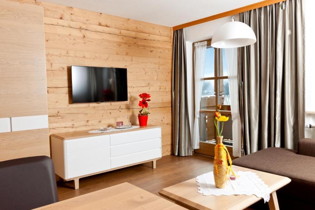 Haus Schmiederer Apartamento Reit im Winkl Exterior foto